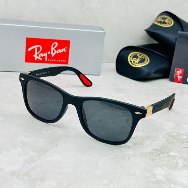 Ray Ban